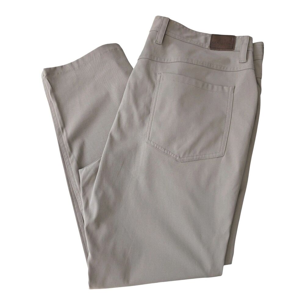 Men's Classic Khaki Chinos